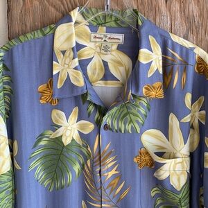 Tommy Bahama 100% Silk Aloha Shirt - Extra Large